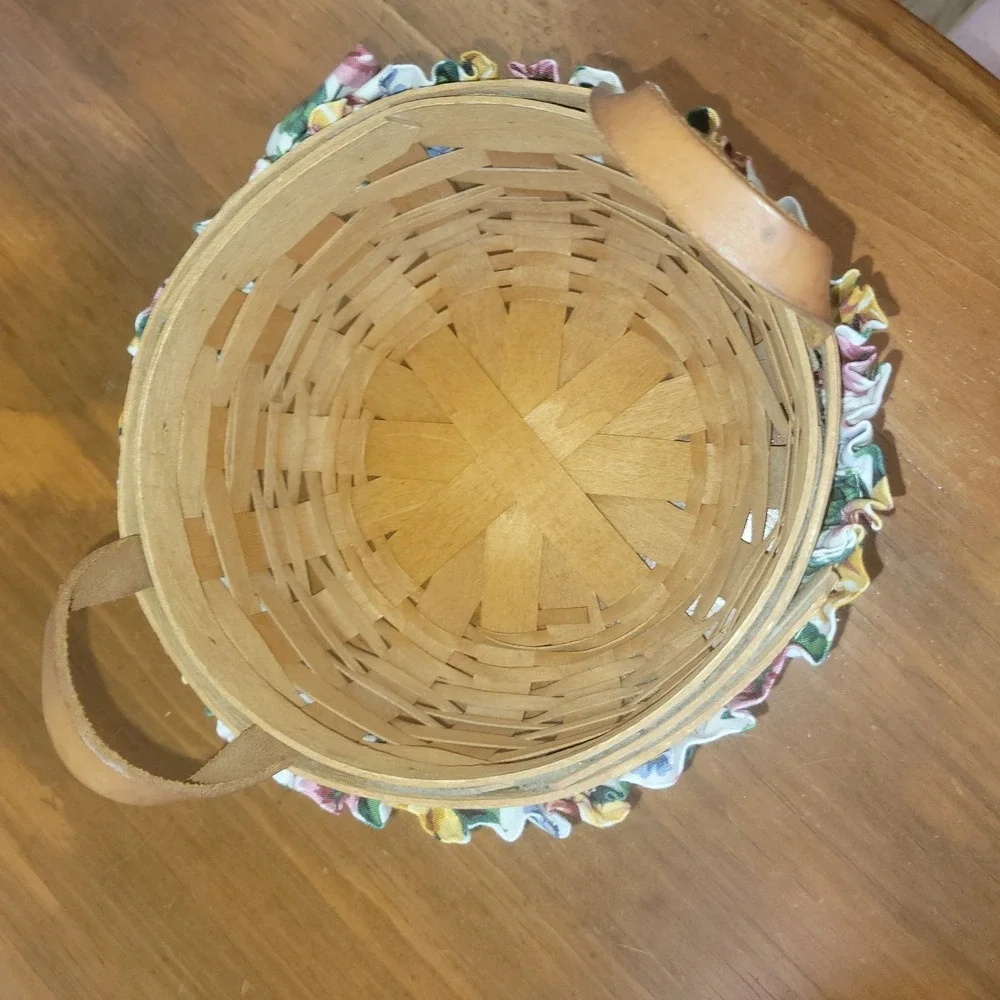 Longaberger Button Basket - Leather Handles‎ - 1998
